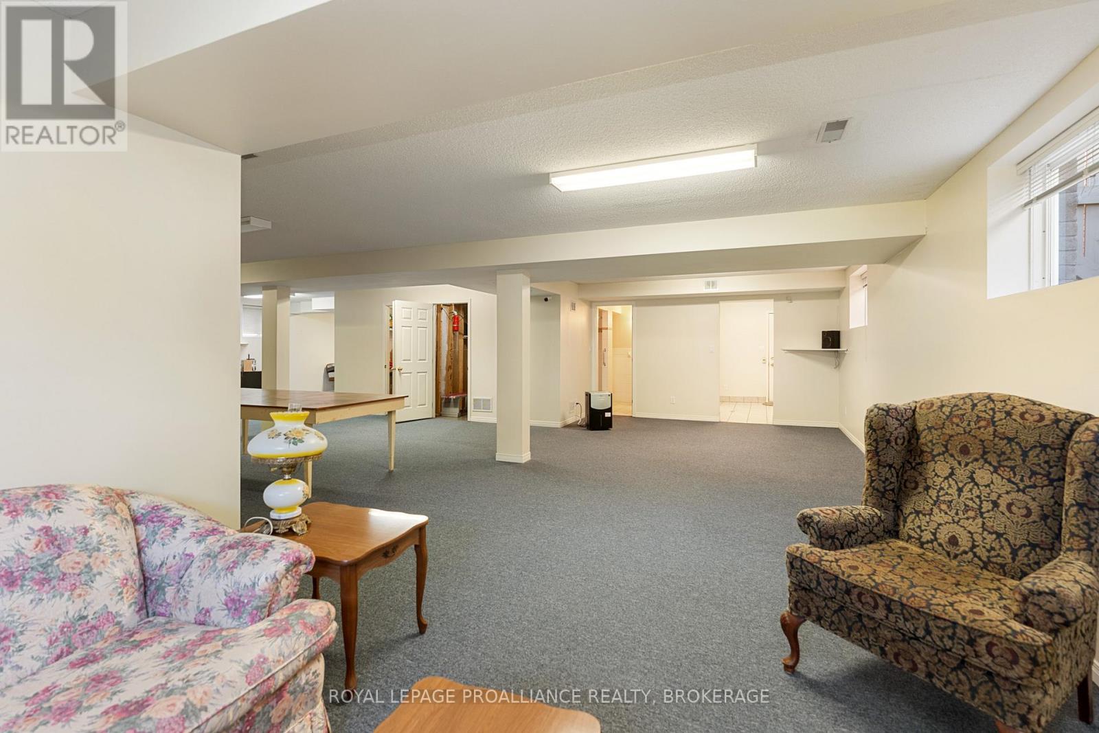 377 BRIARWOOD DRIVE - 37