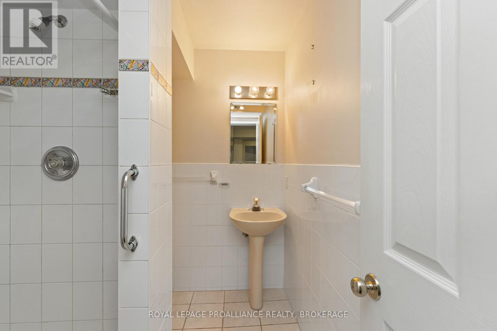 377 BRIARWOOD DRIVE - 38