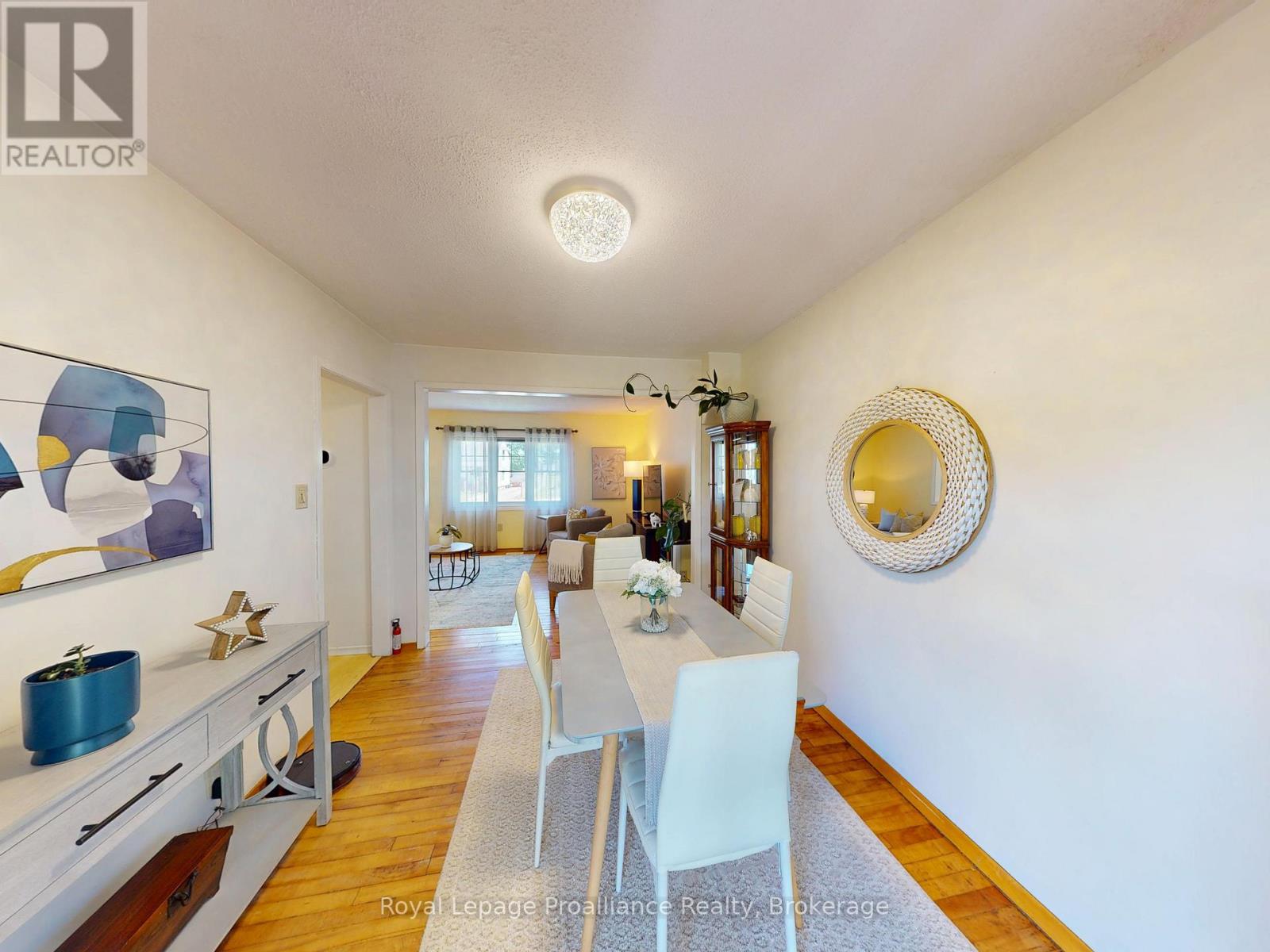 192 PINE STREET - 13