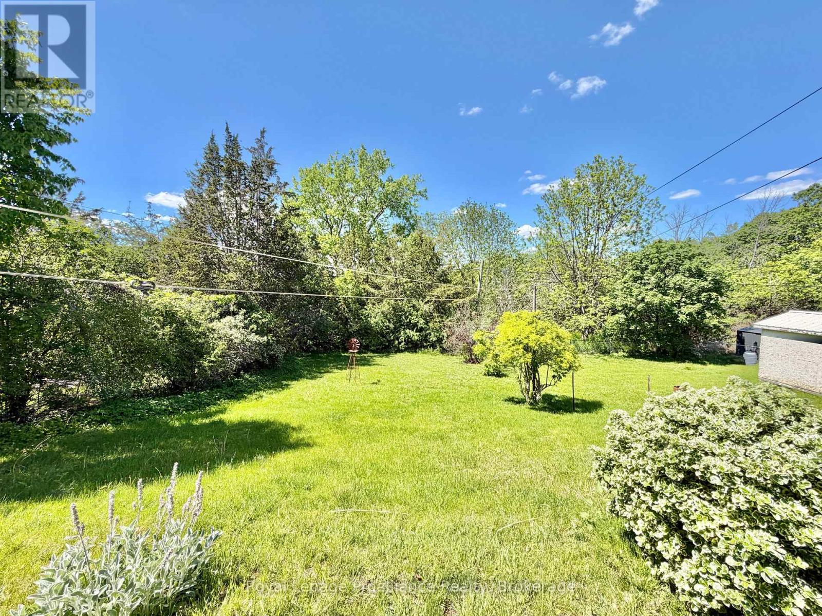 192 PINE STREET - 26