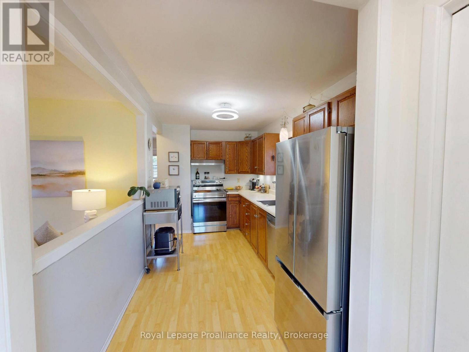 192 PINE STREET - 3