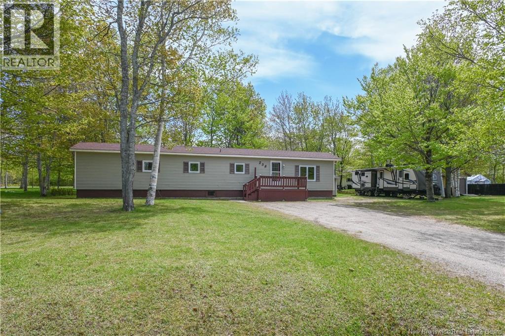 258 du Bocage Street - 1