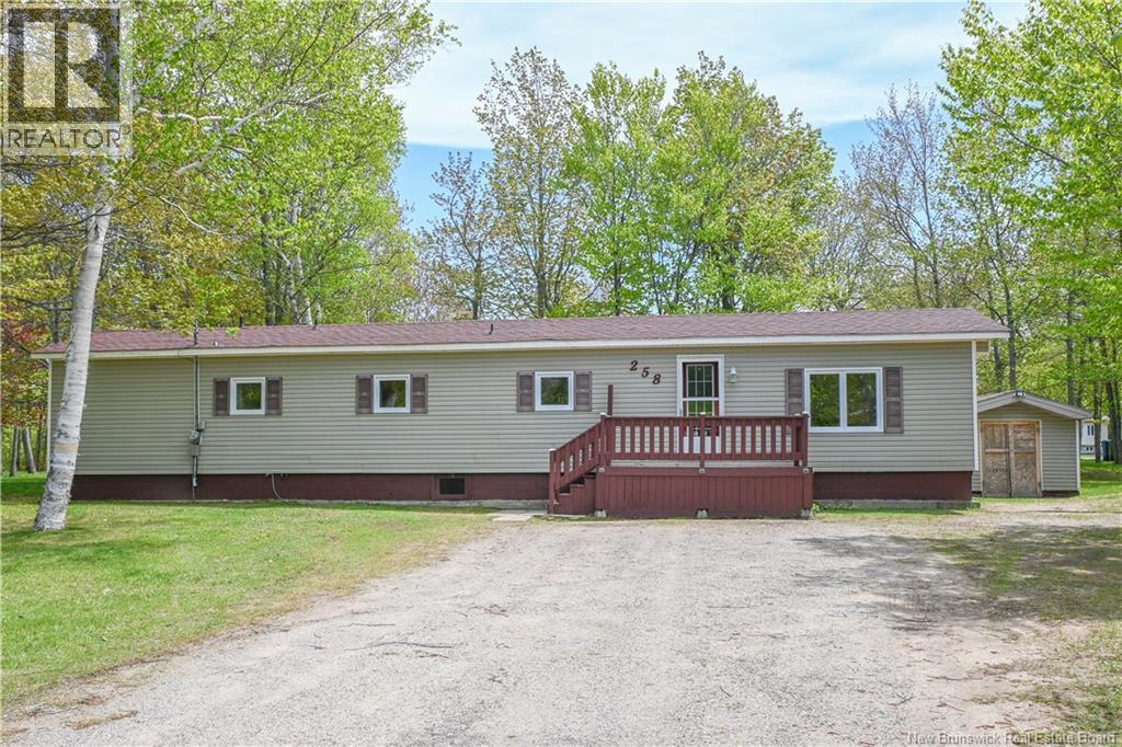 258 du Bocage Street - Image 2
