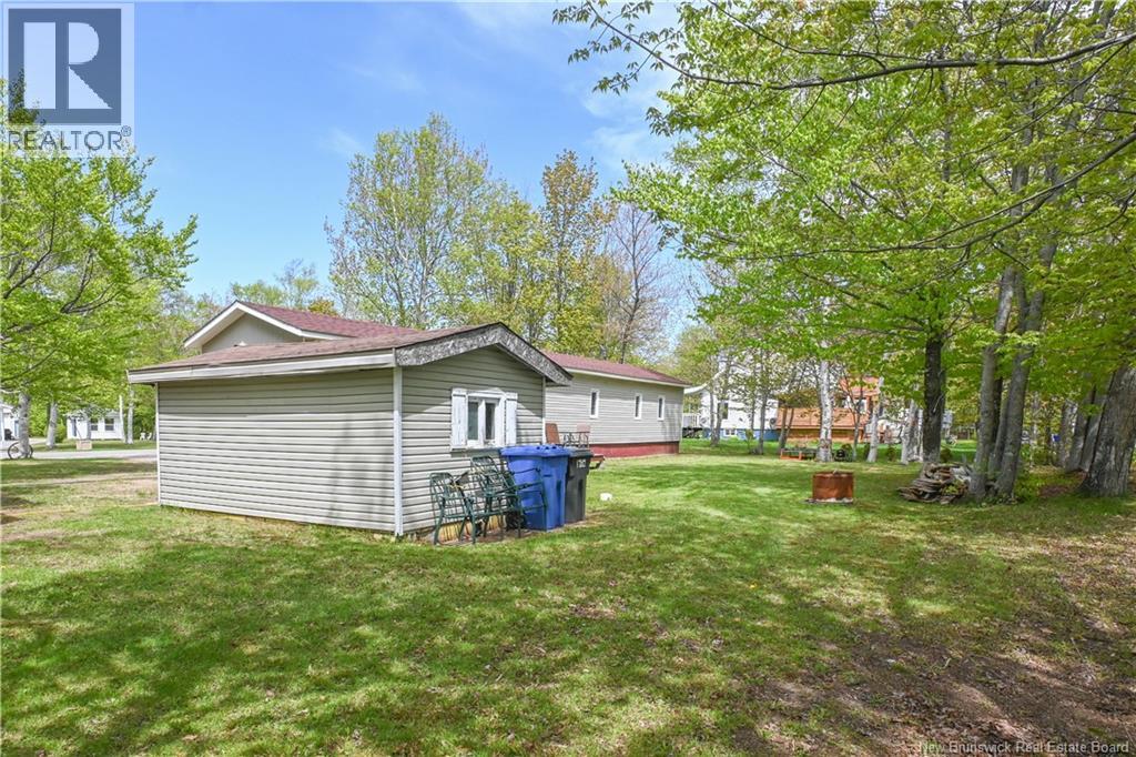 258 du Bocage Street - 12