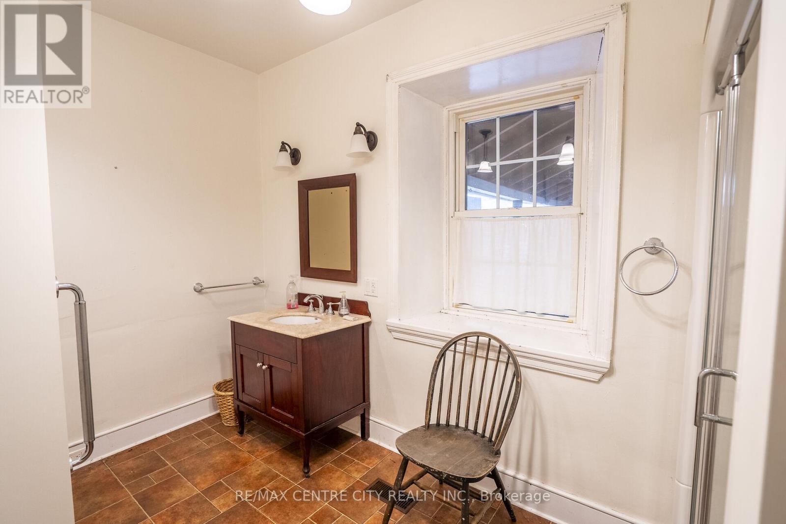 5512 TOWNSHIP RD 3 S - 34