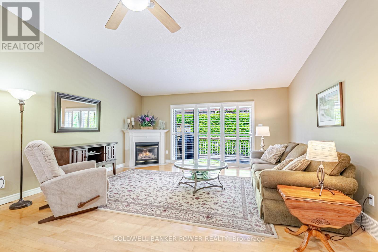 #28 572 THISTLEWOOD DRIVE - 13