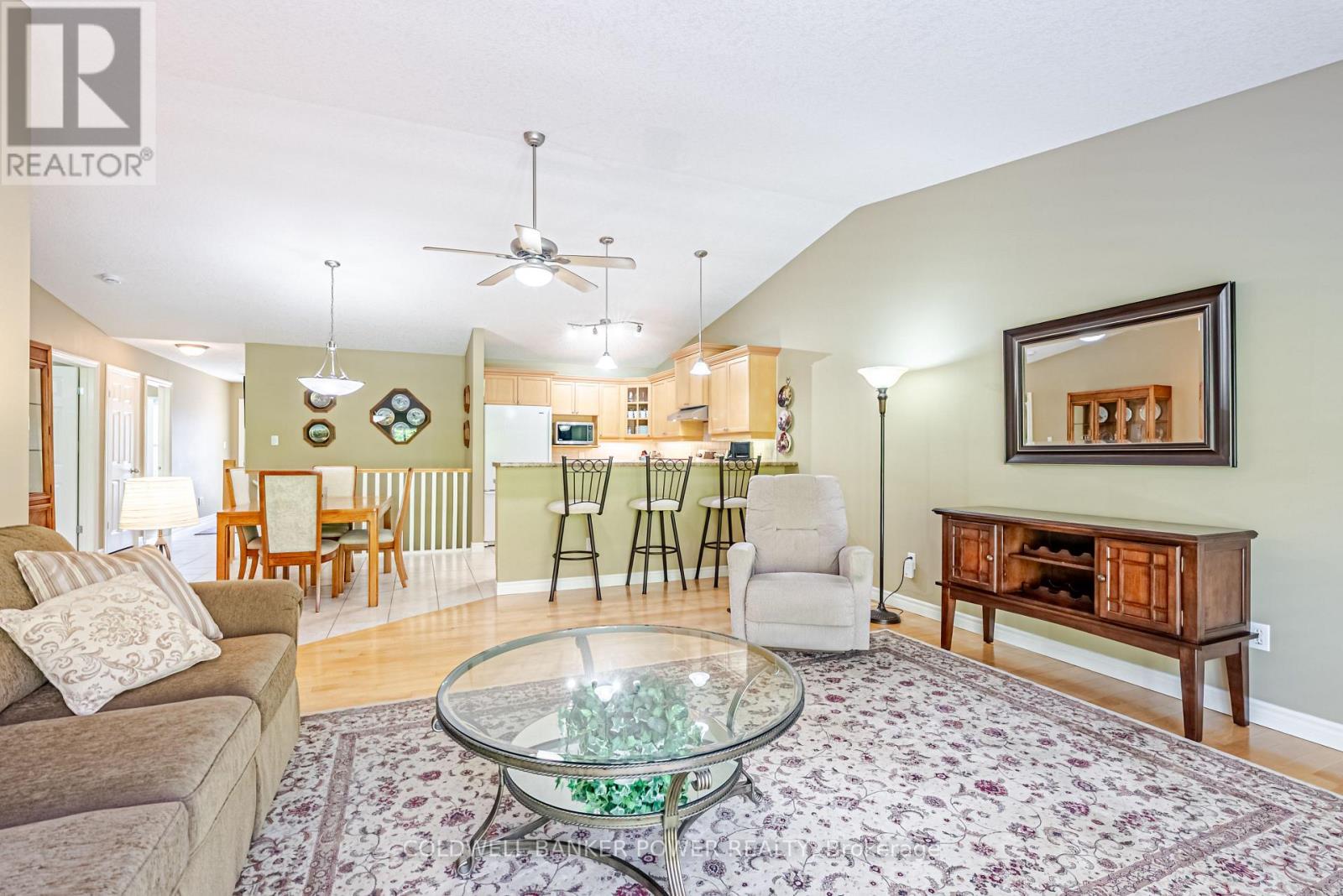 #28 572 THISTLEWOOD DRIVE - 16