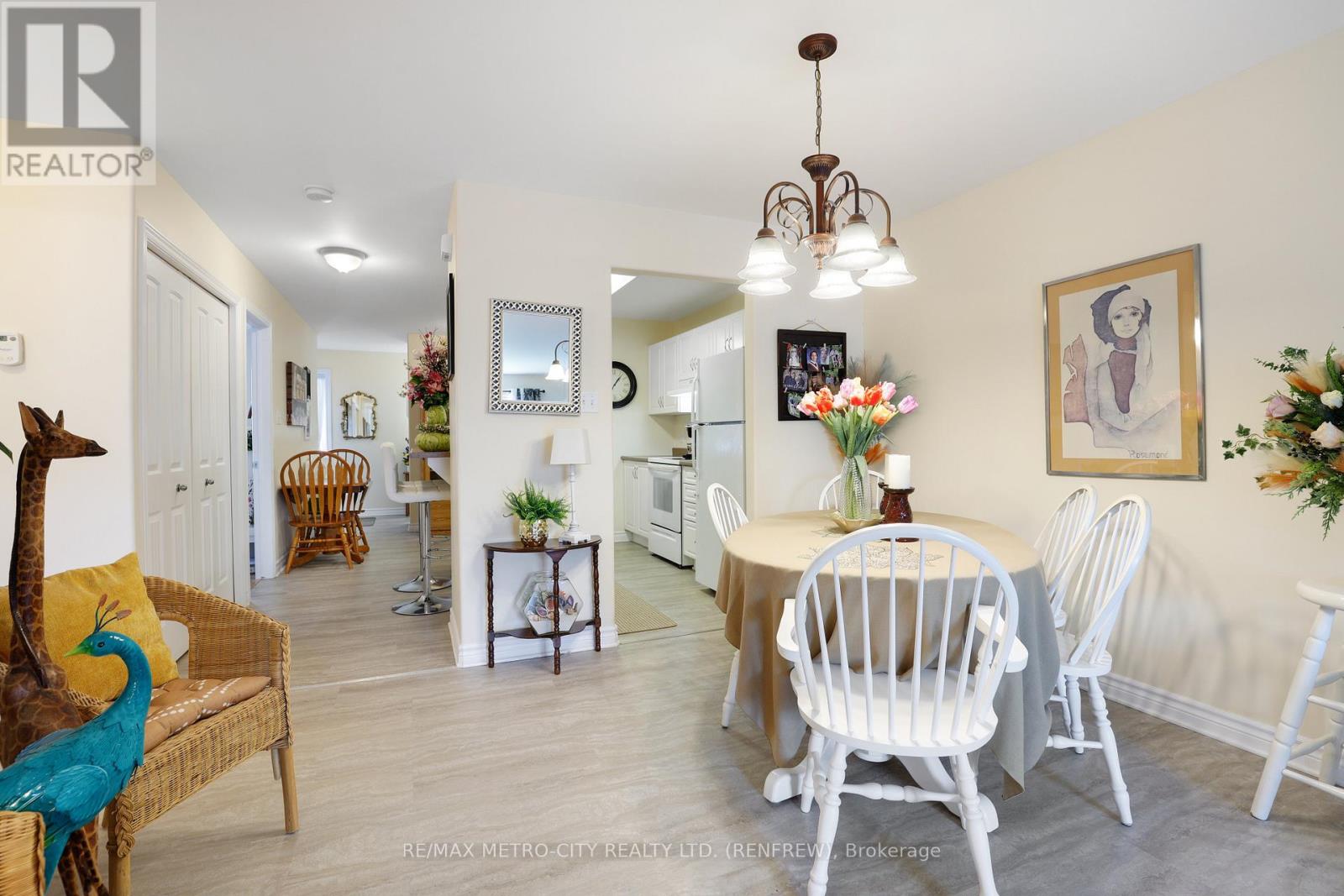 178 ELK STREET - 17