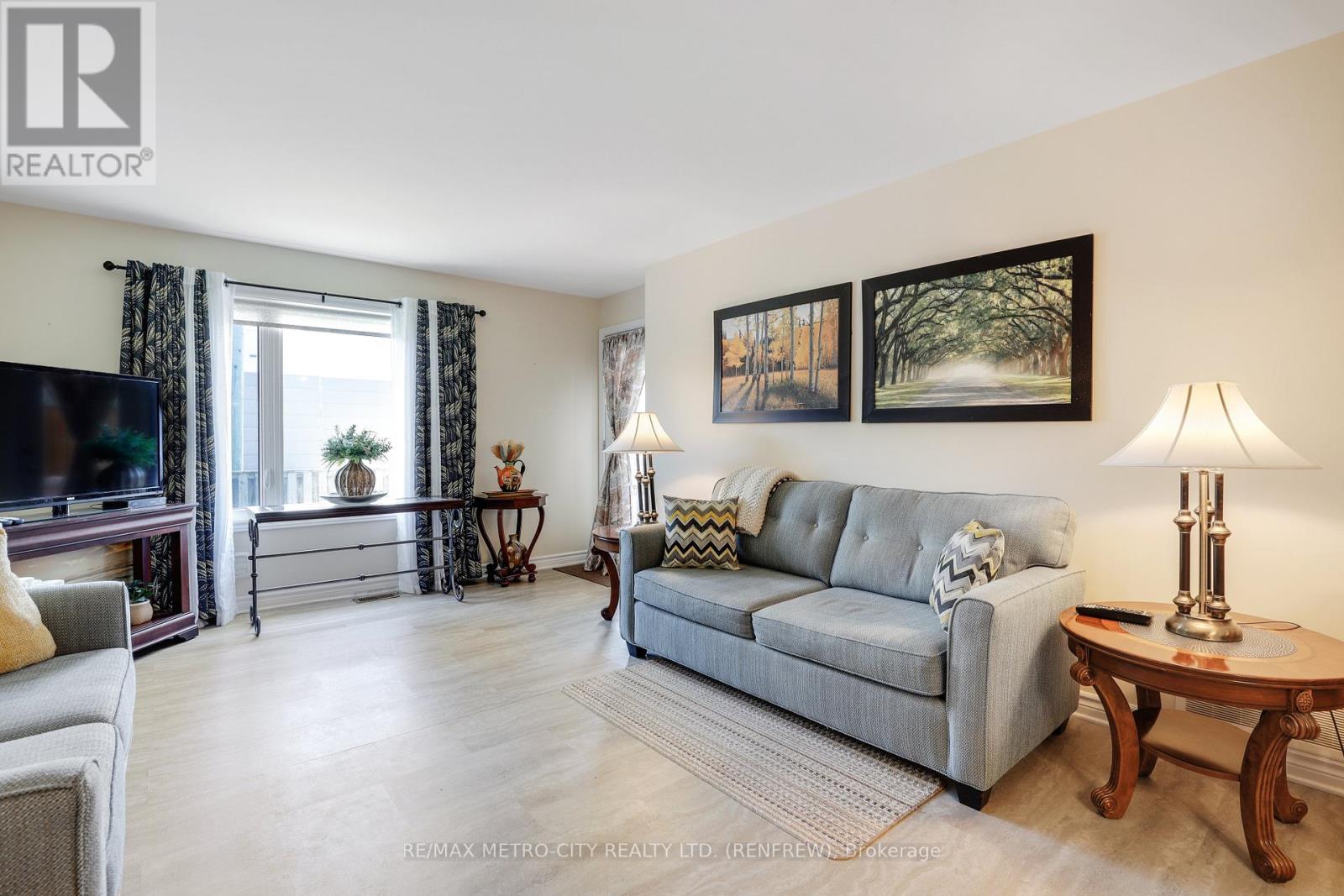 178 ELK STREET - 19