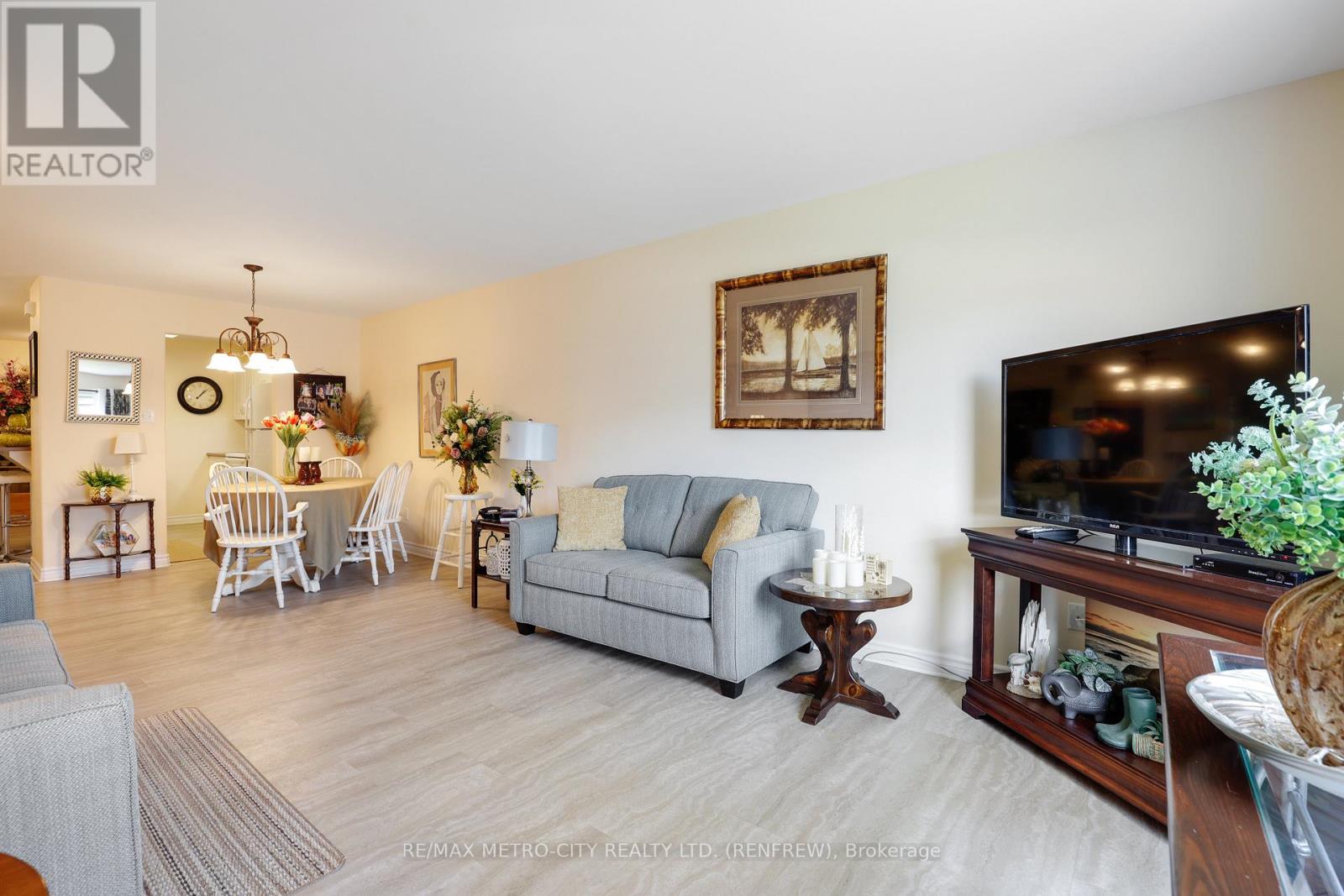178 ELK STREET - 21