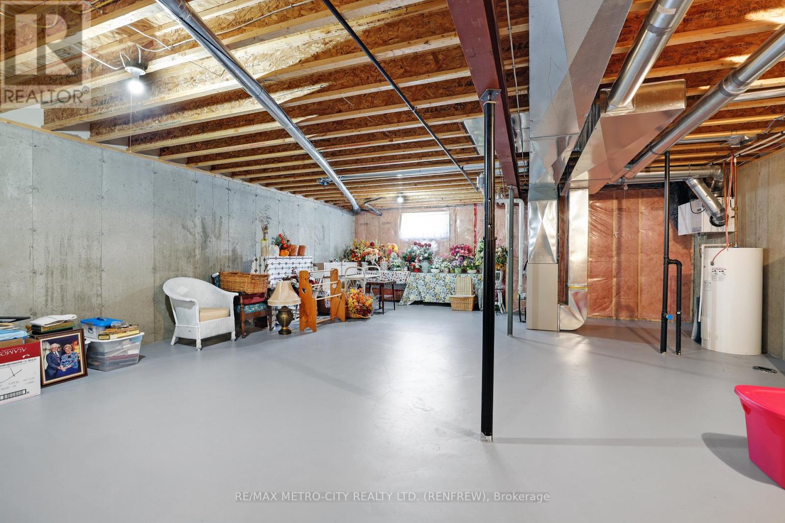 178 ELK STREET - 27