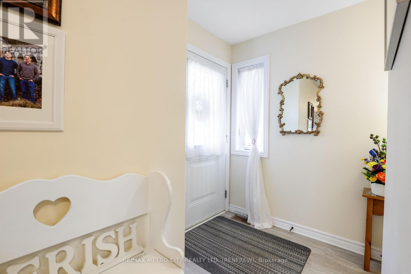 178 ELK STREET - 5
