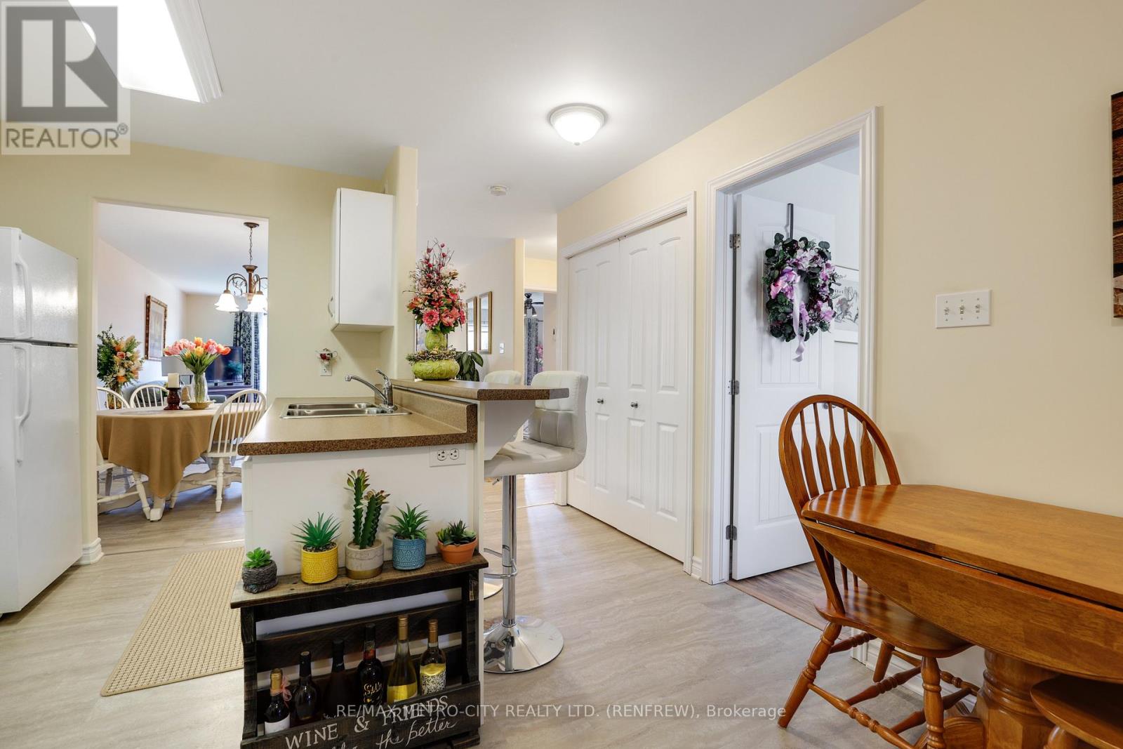 178 ELK STREET - 7