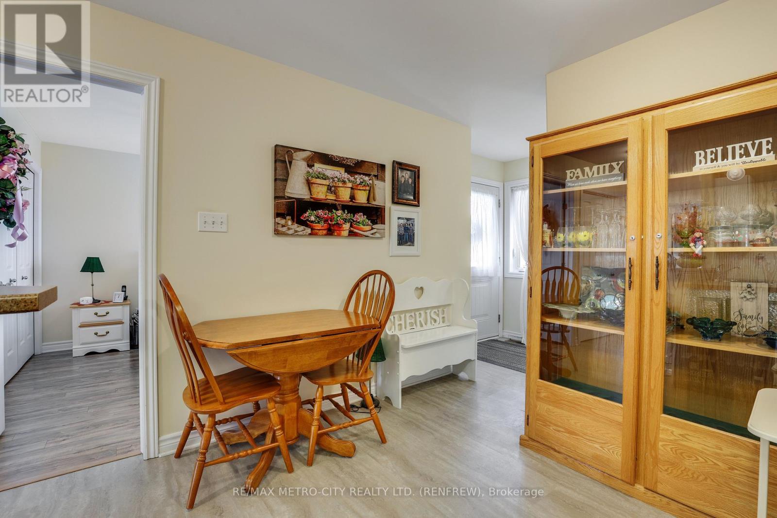 178 ELK STREET - 8