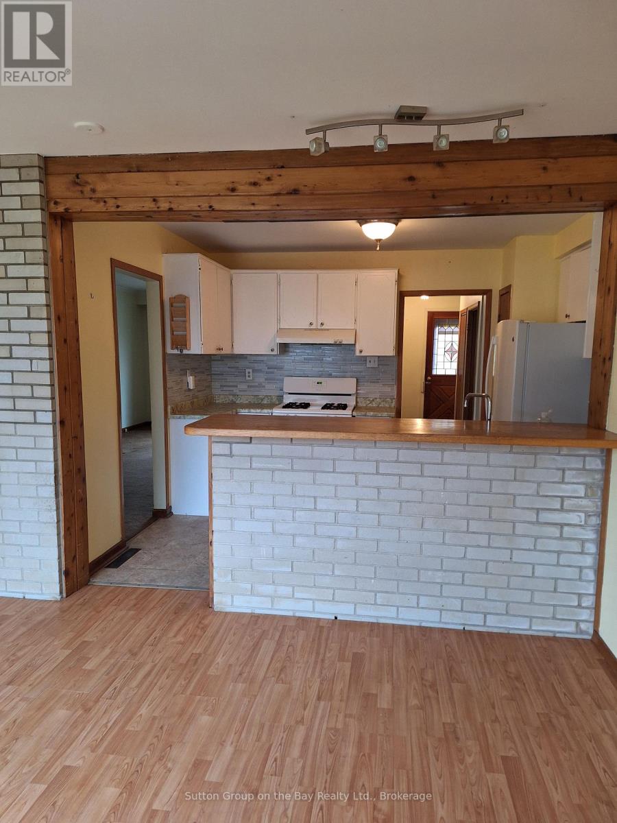641 OAK STREET - 10