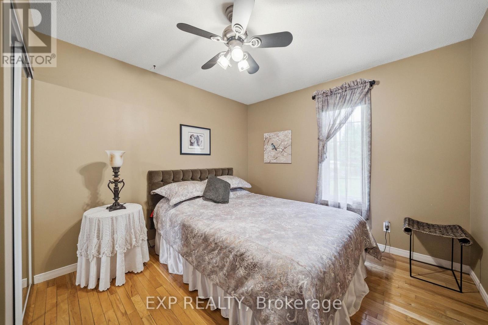 3135 GENDRON ROAD - 22