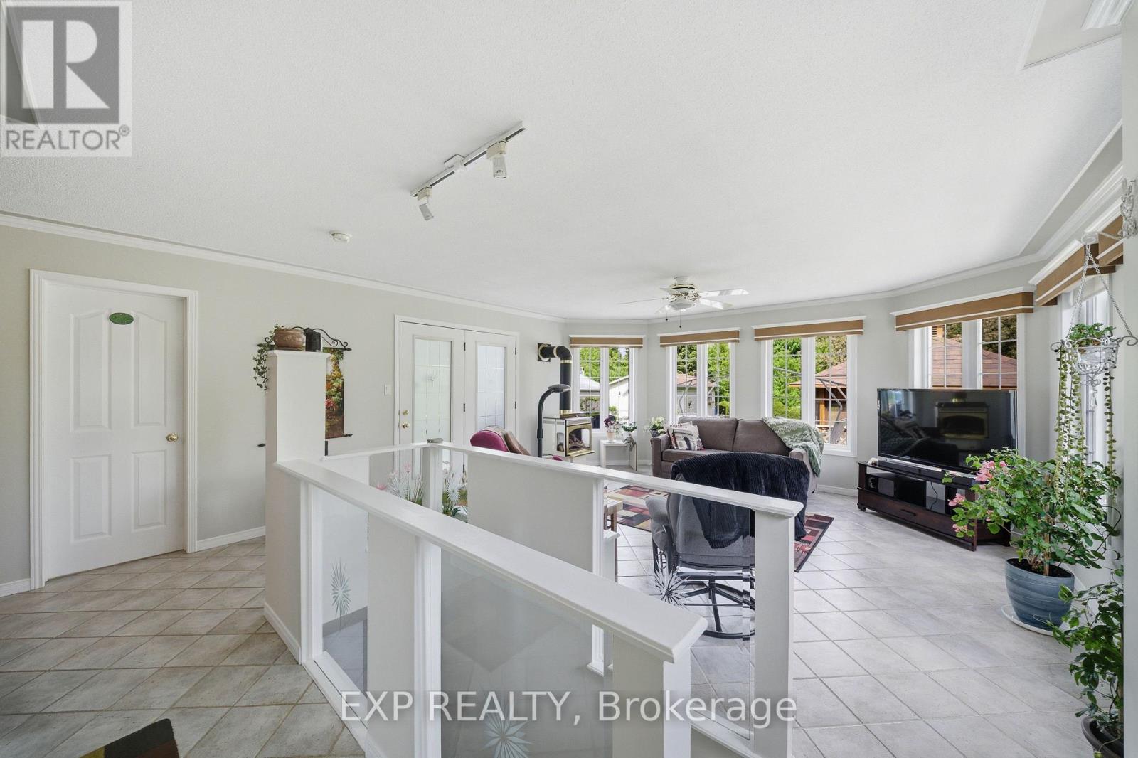 3135 GENDRON ROAD - 26