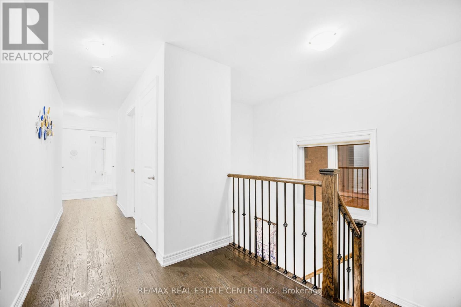5 FORSYTH CRESCENT E
