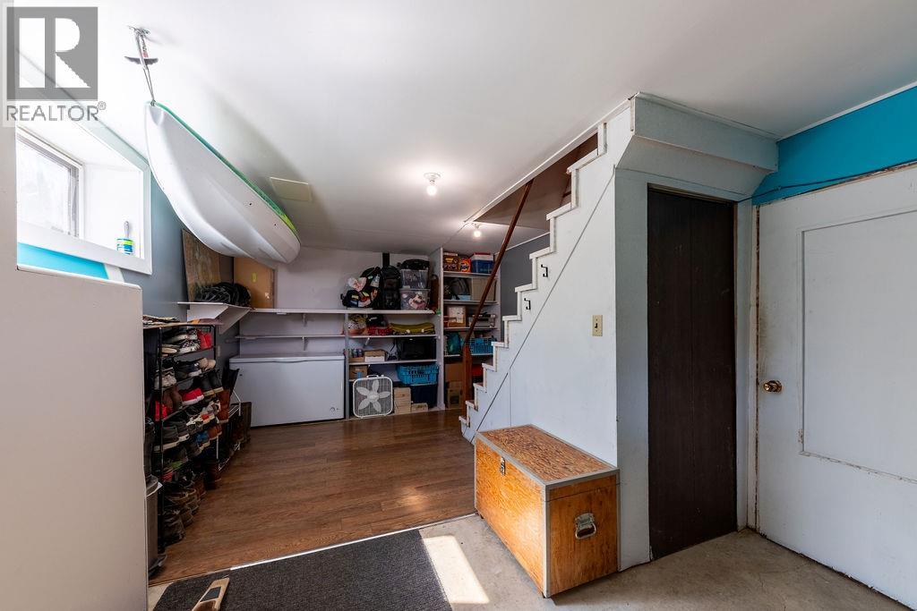 3037 MCCREIGHT Road - 26