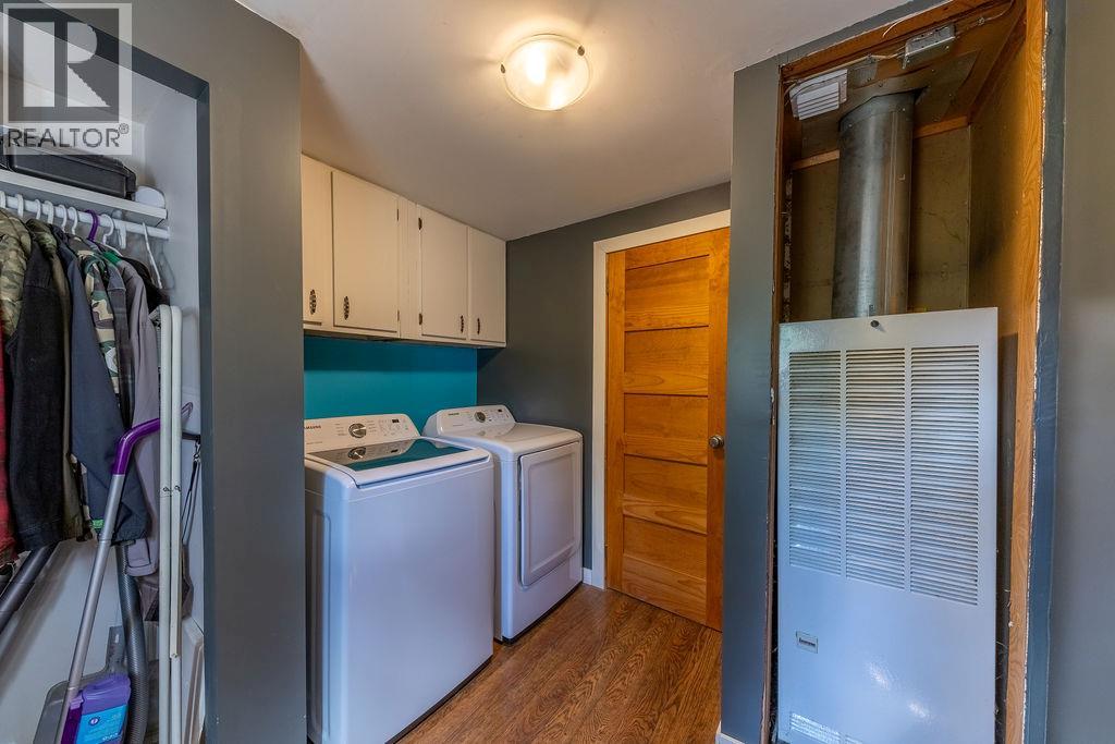 3037 MCCREIGHT Road - 27