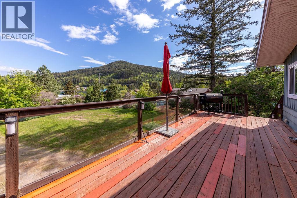 3037 MCCREIGHT Road - 29