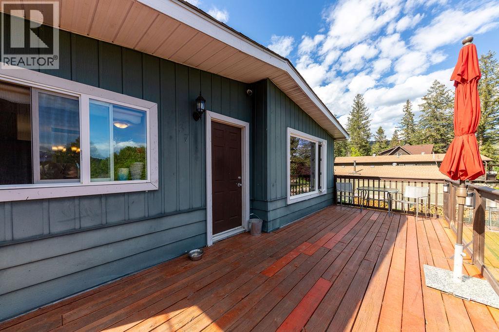 3037 MCCREIGHT Road - 31