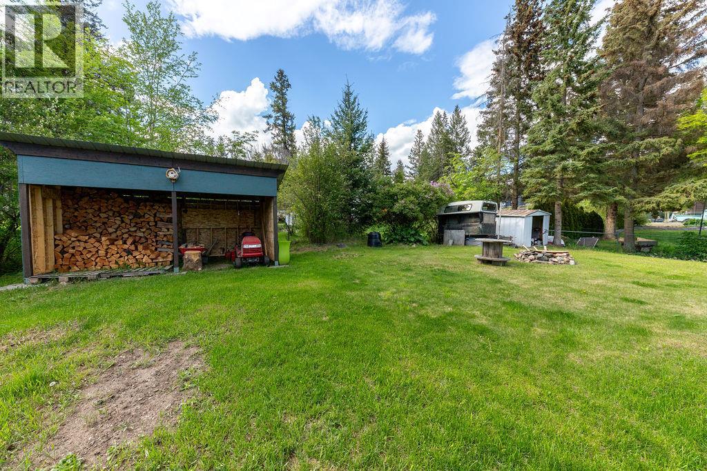3037 MCCREIGHT Road - 35