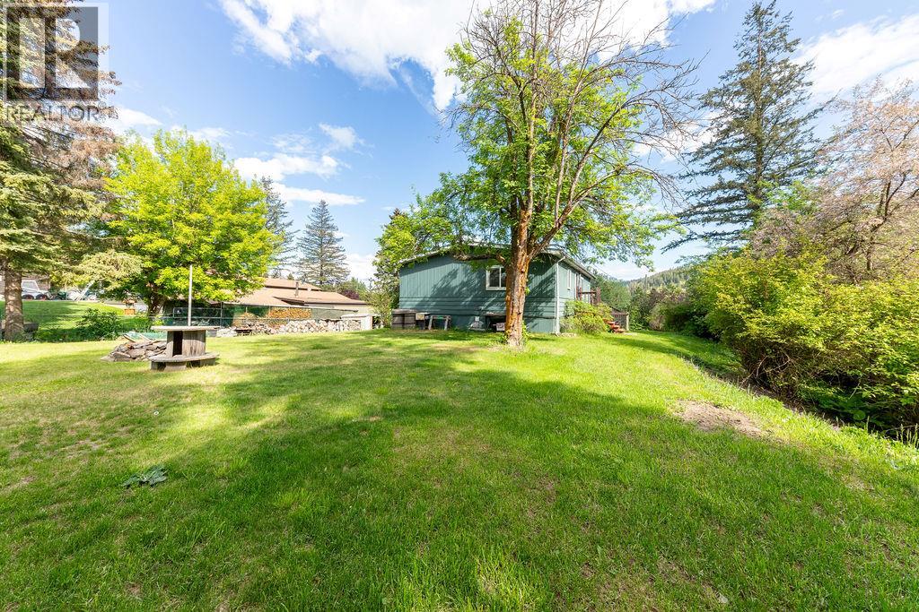 3037 MCCREIGHT Road - 36