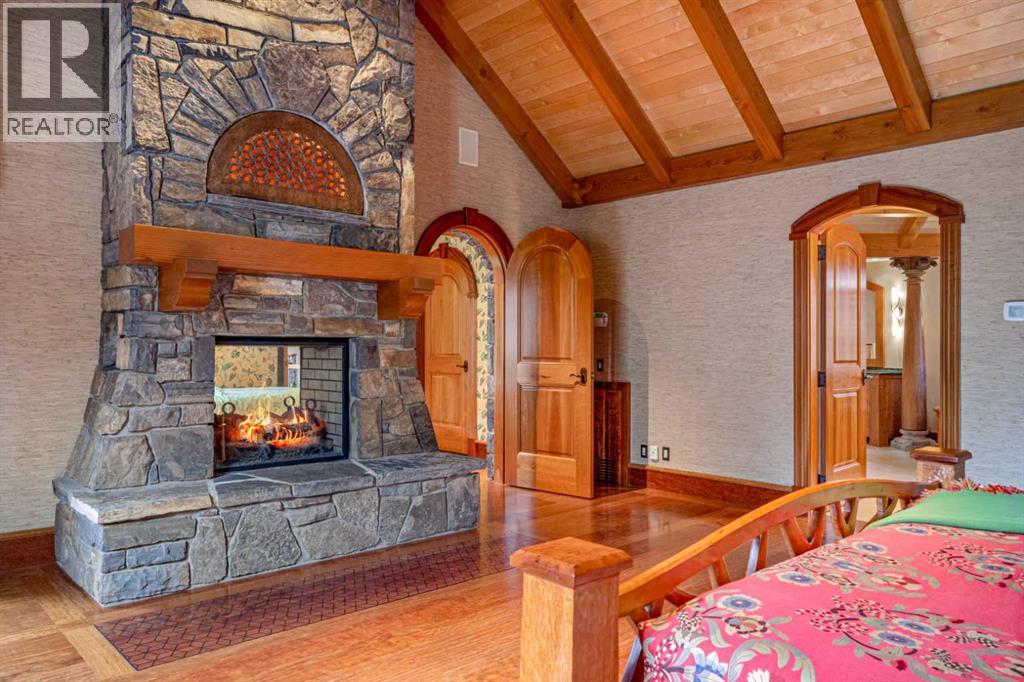 145 Silvertip Ridge - 32