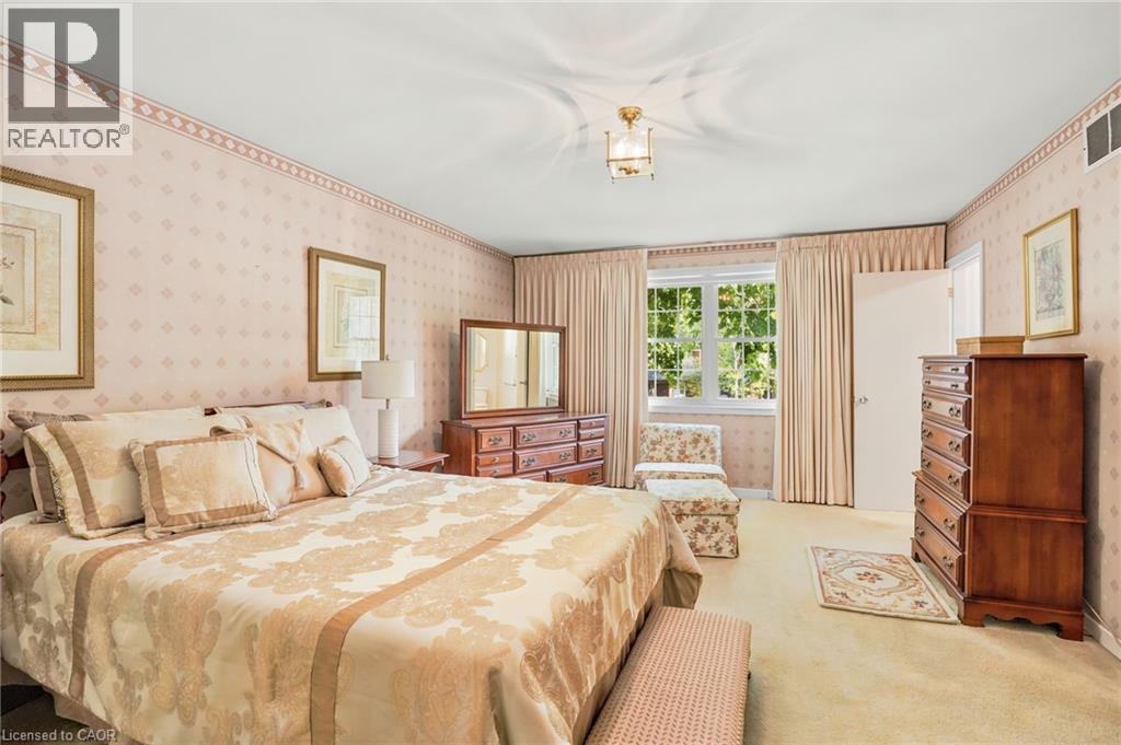 39 MAUREEN Avenue - 24
