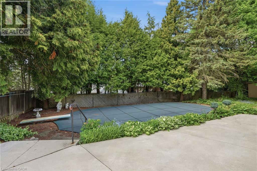 39 MAUREEN Avenue - 37