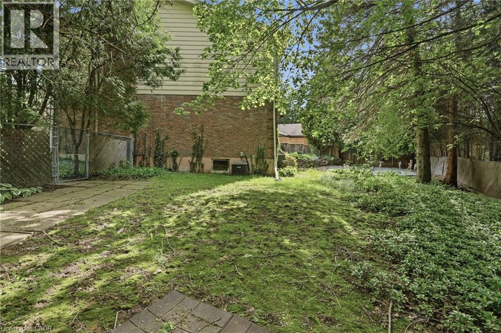 39 MAUREEN Avenue - 41