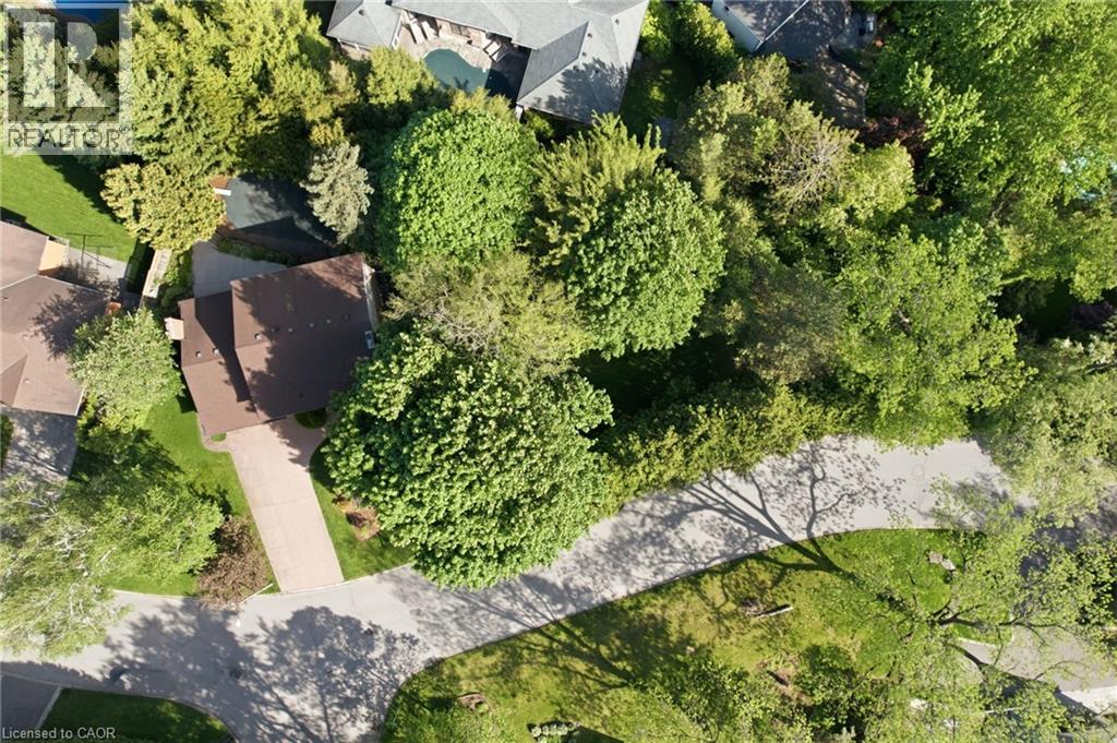 39 MAUREEN Avenue - 48