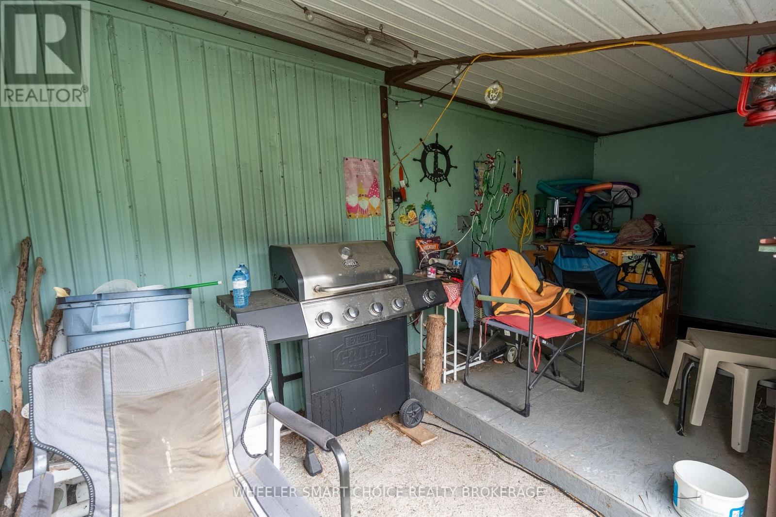 3645 MAY ROAD - 32