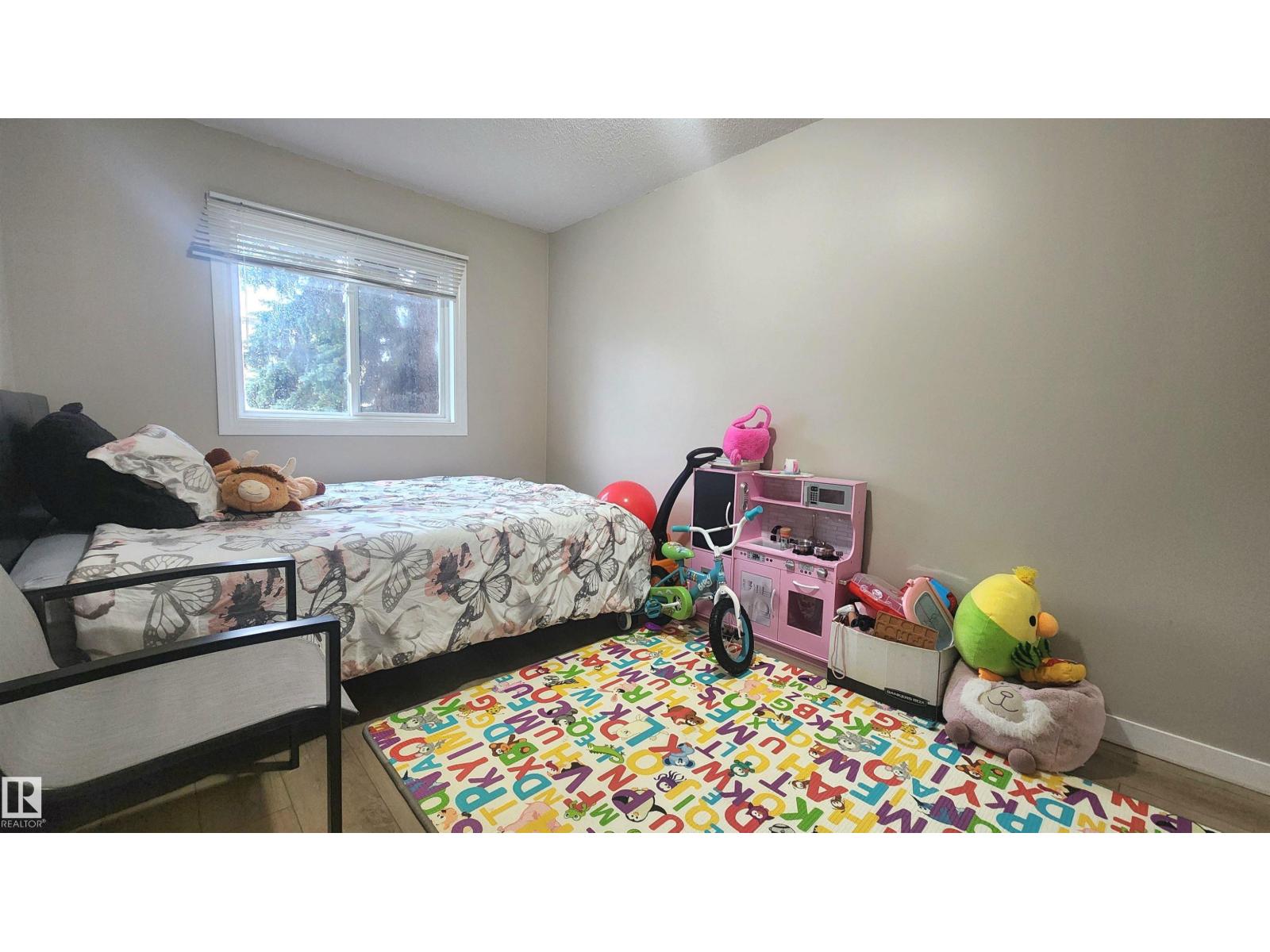 #212 10835 114 ST NW