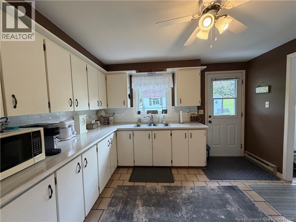 25 McNeish Road - 14