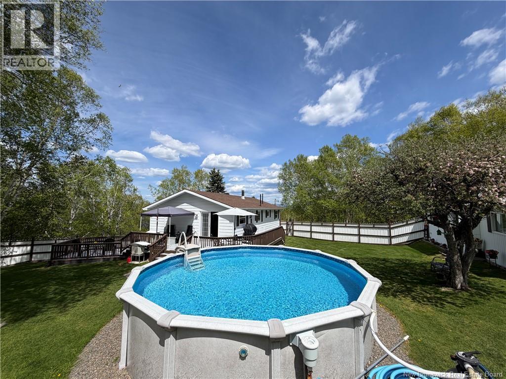 25 McNeish Road - 8