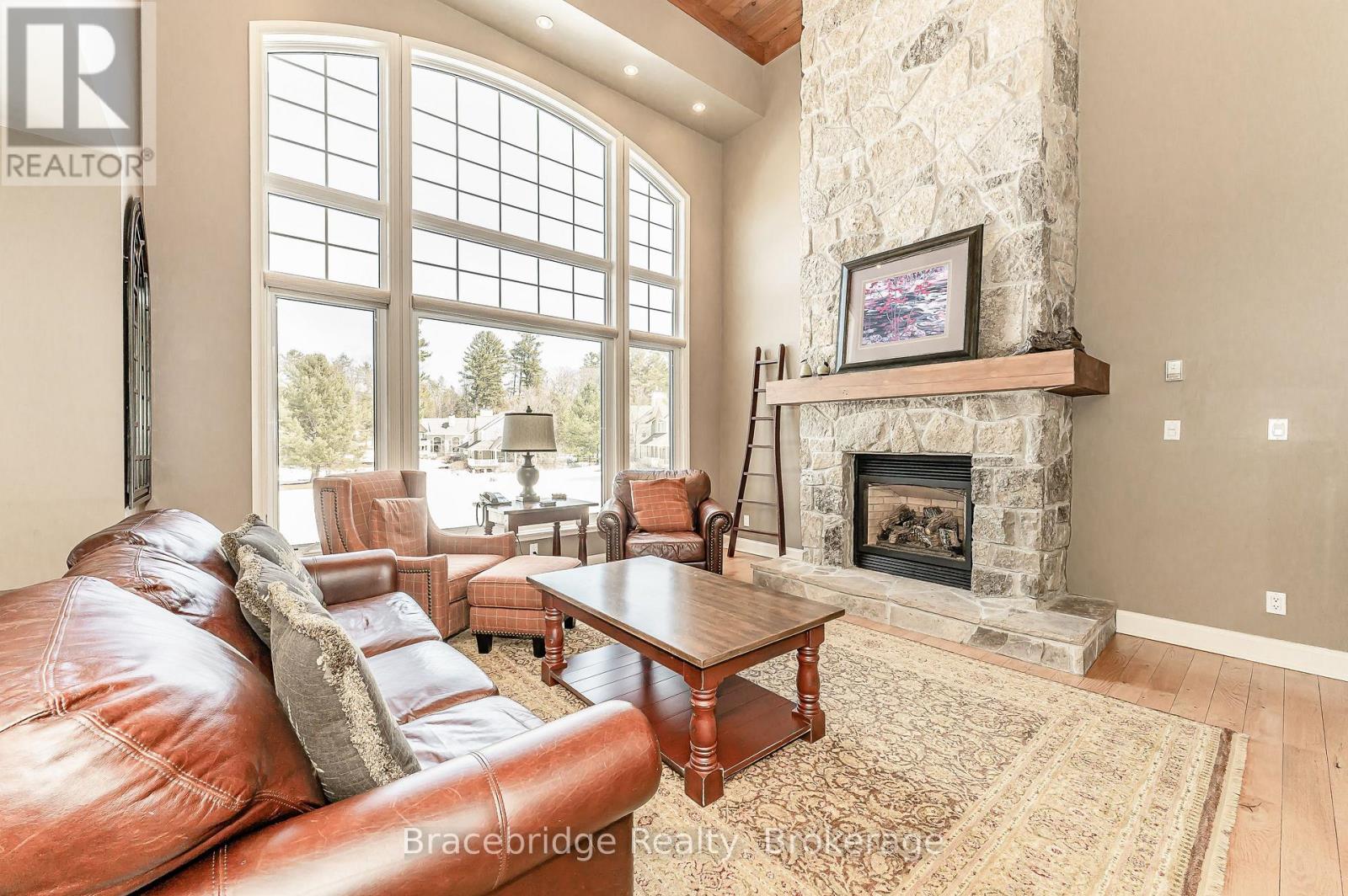 SANDFIELD 3 W3 - 3876 MUSKOKA RD 118 HIGHWAY W - 16