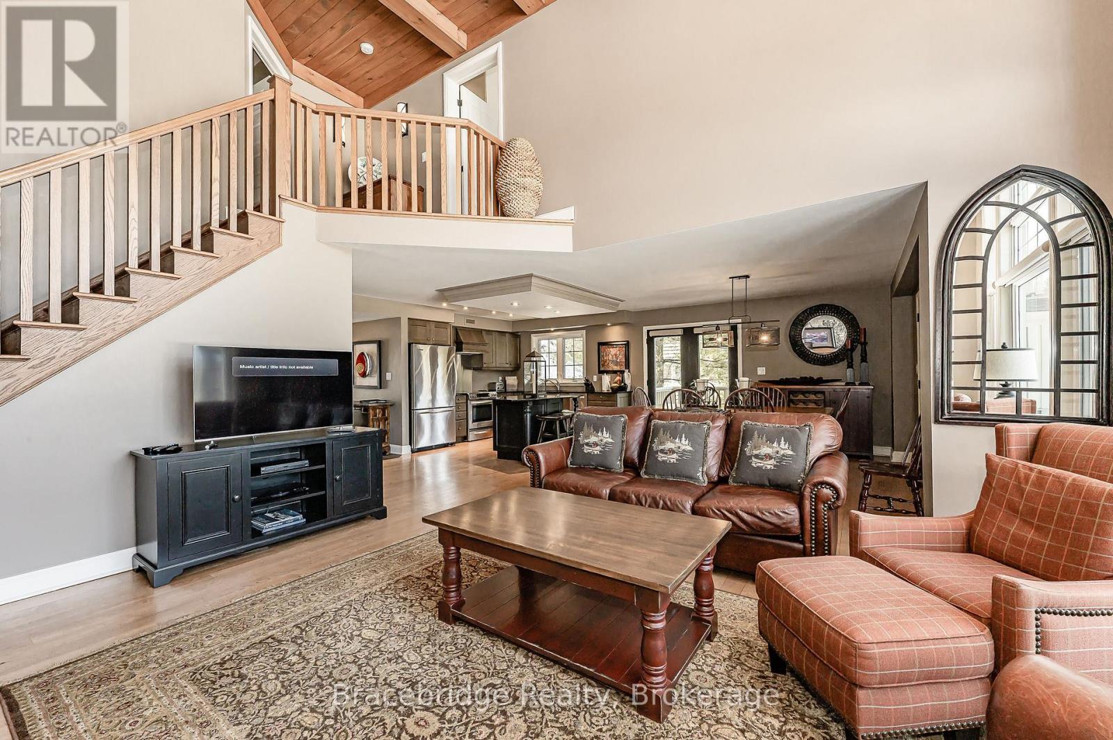 SANDFIELD 3 W3 - 3876 MUSKOKA RD 118 HIGHWAY W - 17