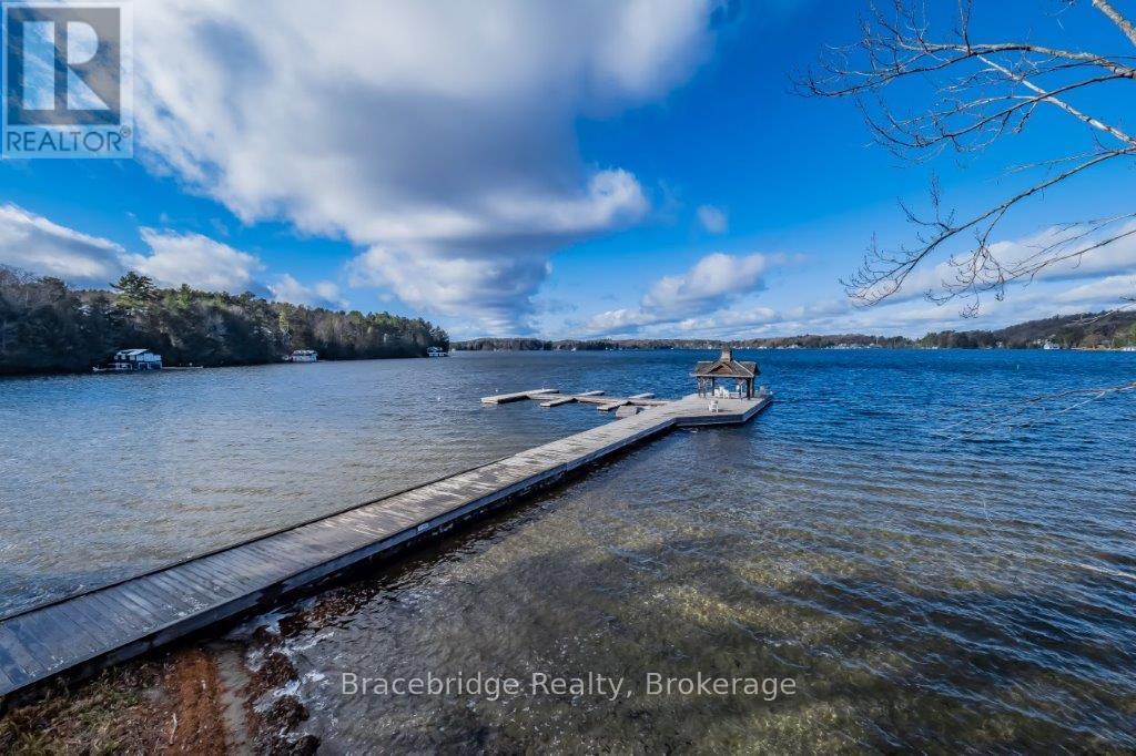 SANDFIELD 3 W3 - 3876 MUSKOKA RD 118 HIGHWAY W - 35