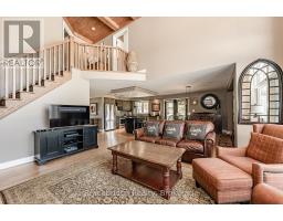 Sandfield 3 W3 - 3876 Muskoka Rd 118 Highway W, Muskoka Lakes, ON P0B1J0 Photo 17