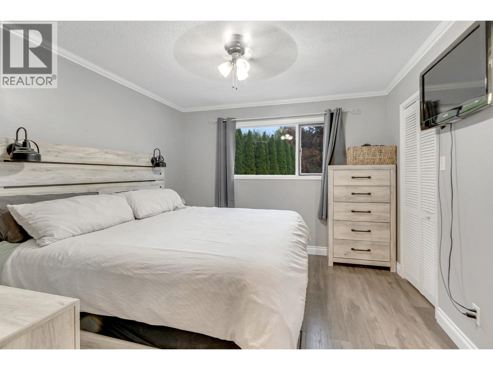 2680 RIDGEVIEW DRIVE - 12