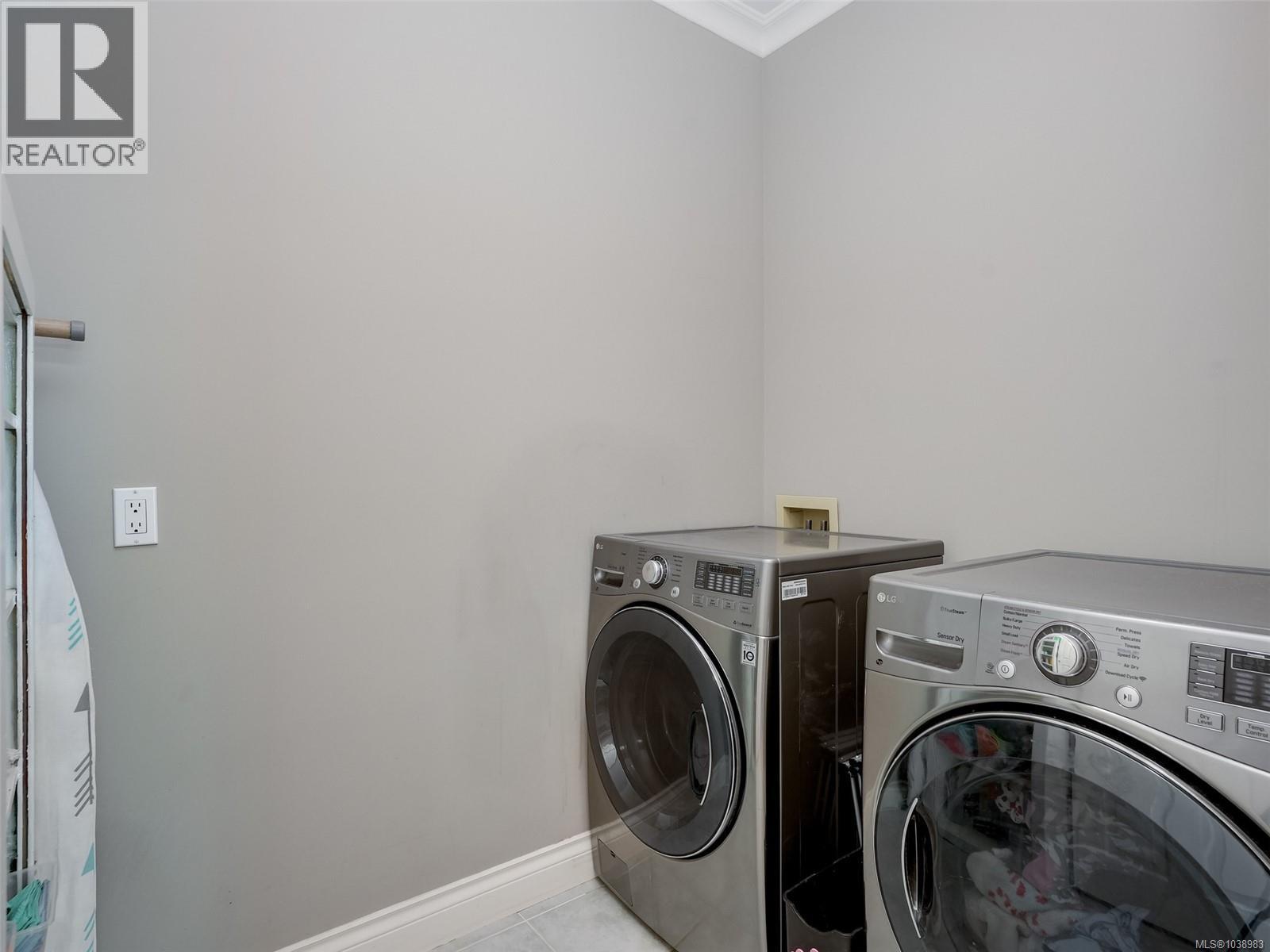 5000 Sooke Hanger Dr - 28