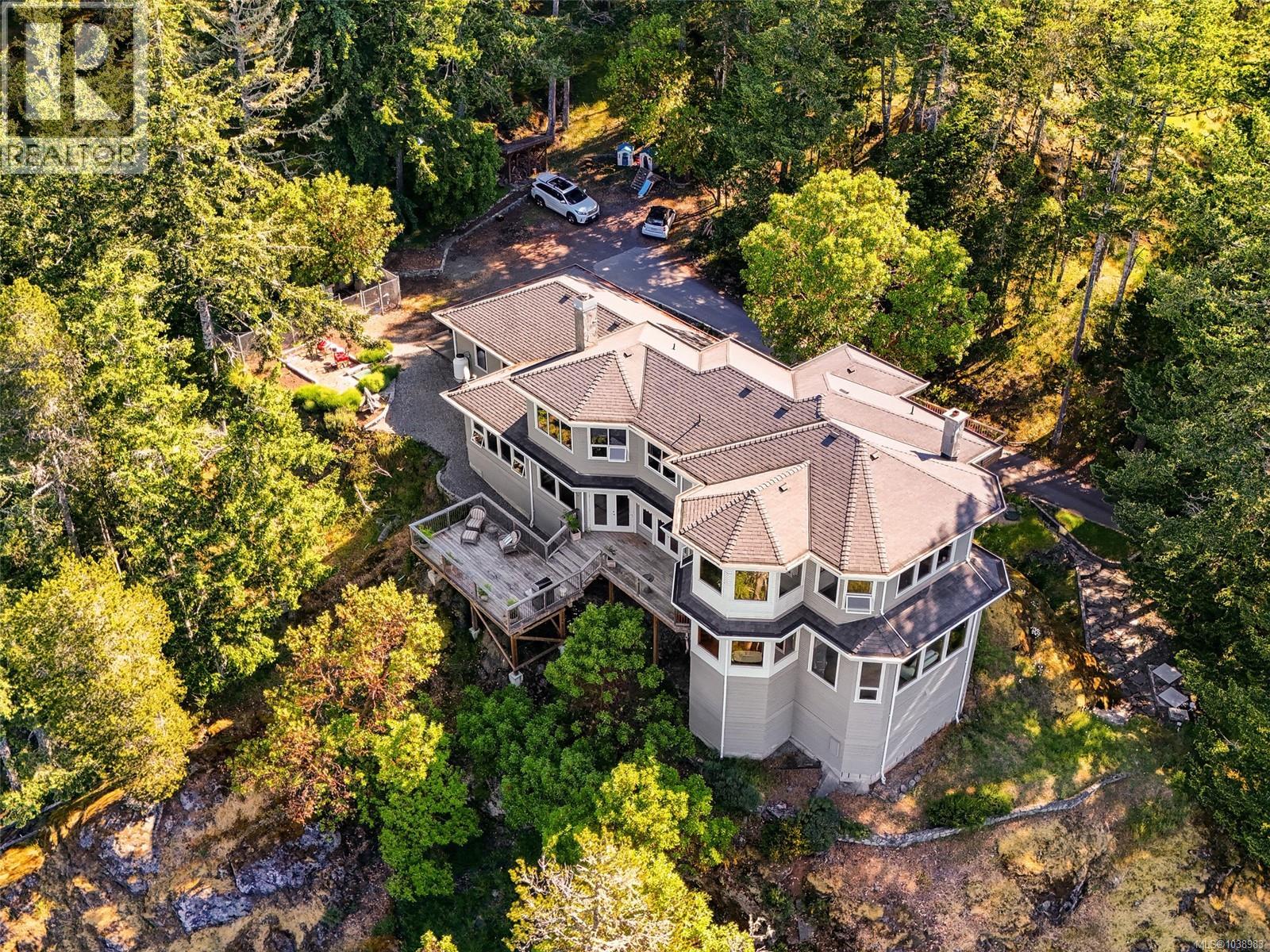 5000 Sooke Hanger Dr - 4