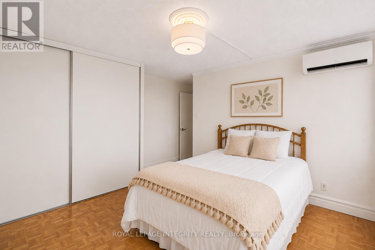 #1708 2625 REGINA STREET - 22