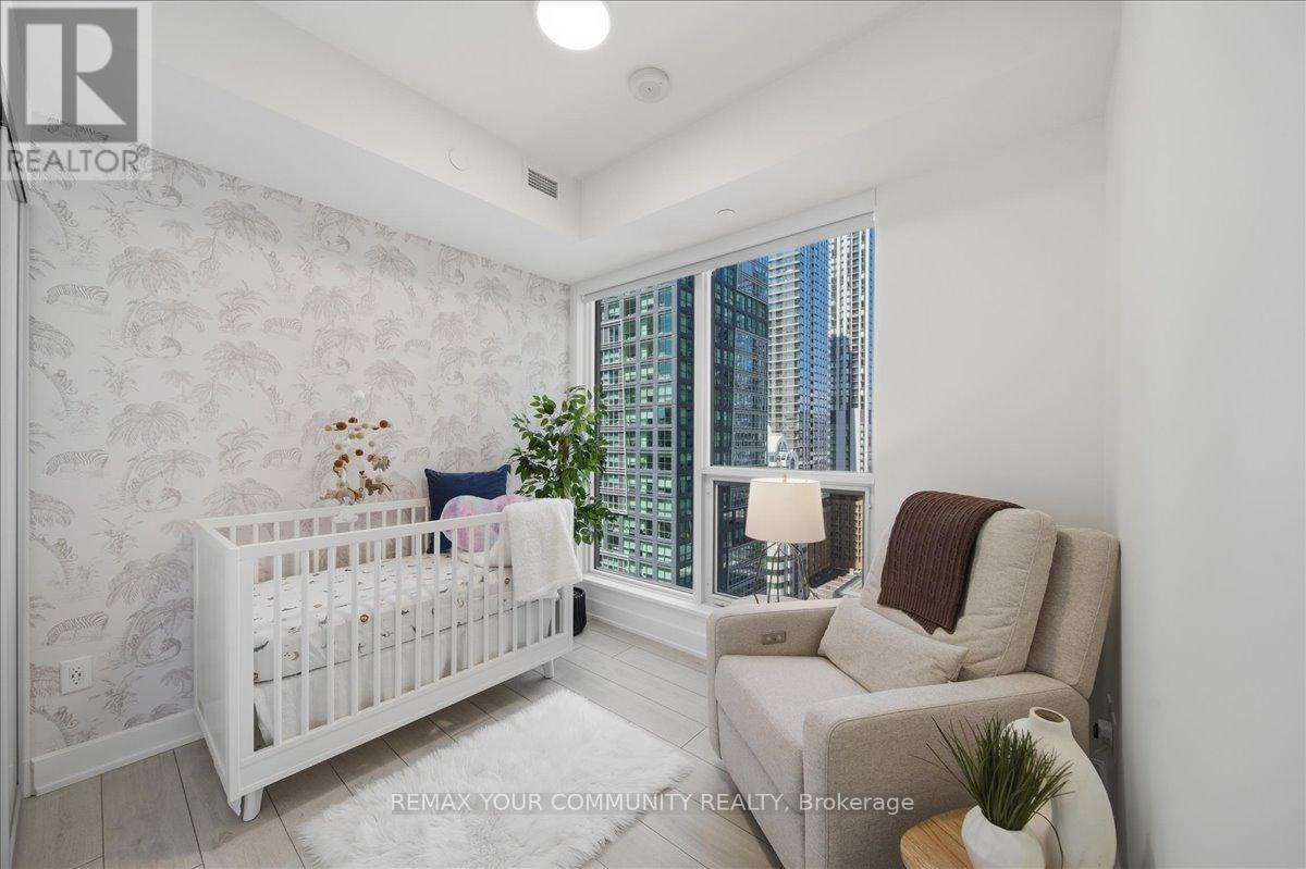 #1806 15 MERCER STREET - 24