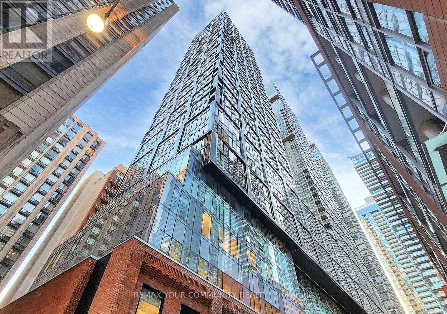 #1806 15 MERCER STREET - 31