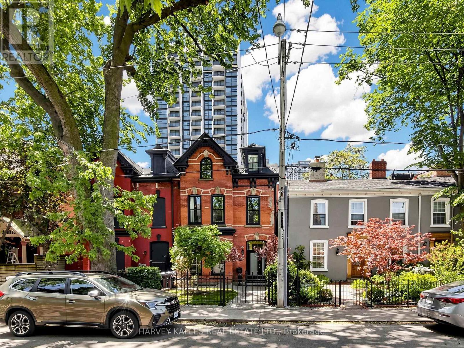 Listing photo of 2 - 134 SEATON STREET