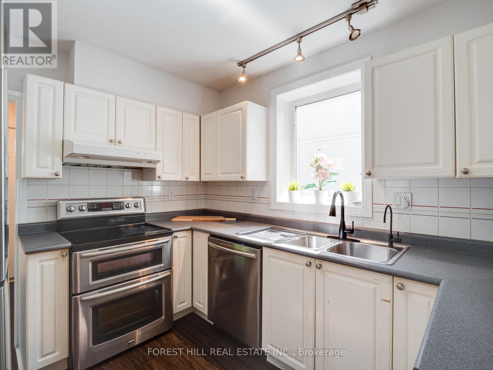 236 CAMERON AVENUE - 10