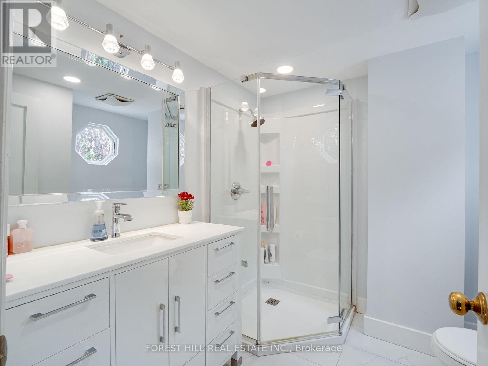 236 CAMERON AVENUE - 21